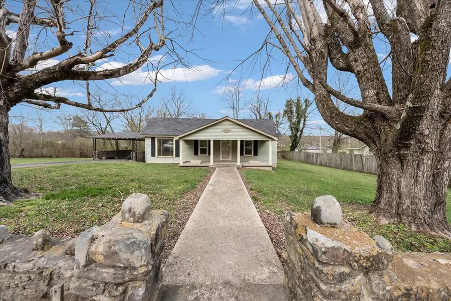 212 Saint Clair St, Tracy City, TN 37387 - #2