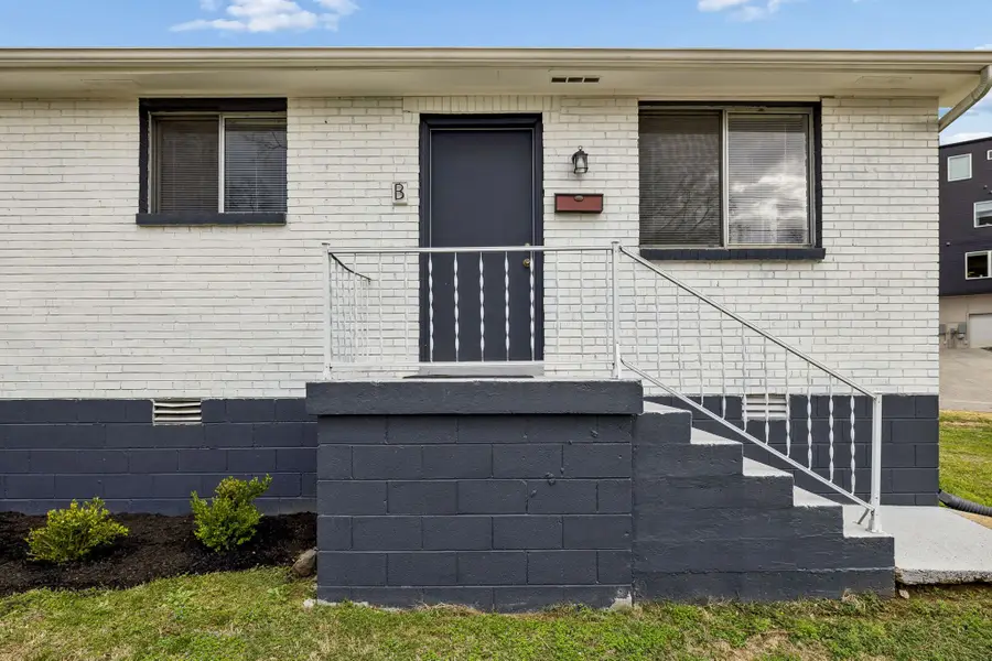 1240 1st Ave S, Nashville, TN 37210 - #3