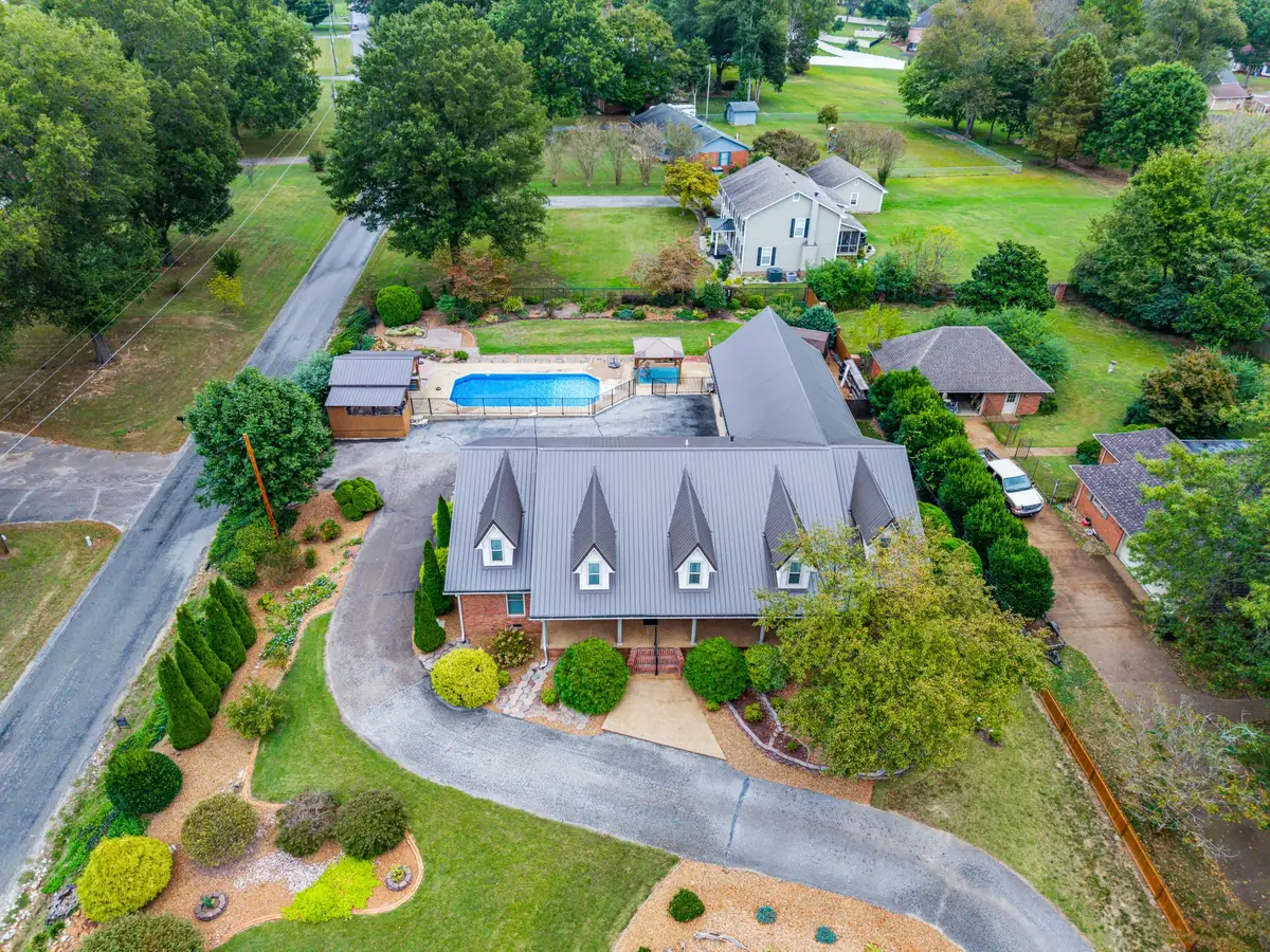 15 Chesapeake Dr, Mc Kenzie, TN 38201 - #1