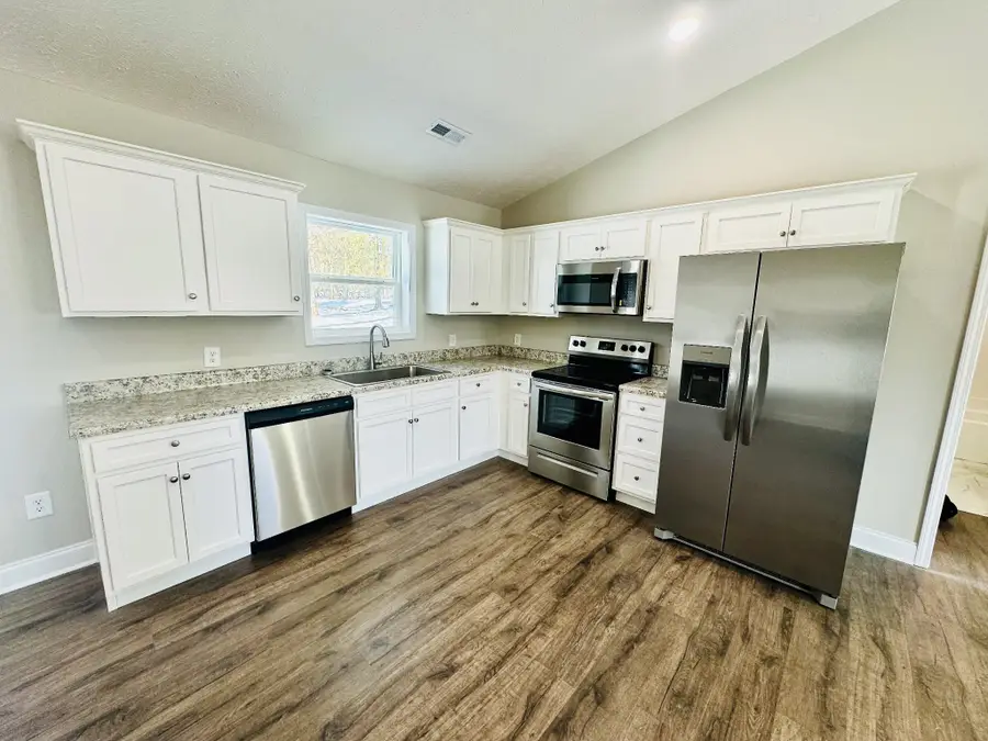 111 W End Ave, Shelbyville, TN 37160 - #2