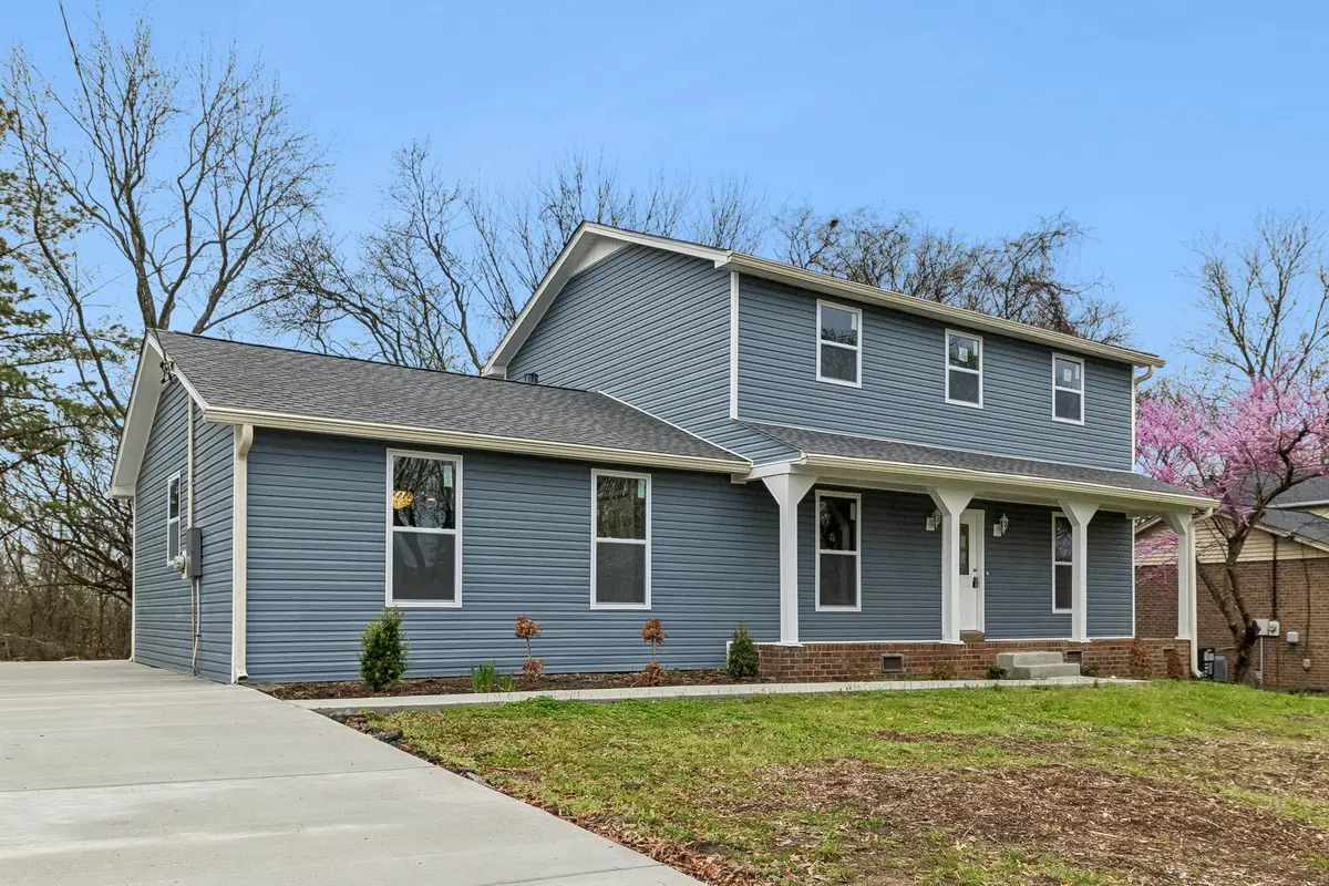 5144 Roxborough Dr, Hermitage, TN 37076 - #1