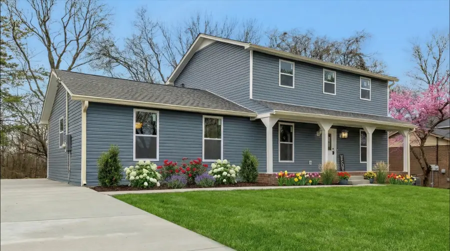 5144 Roxborough Dr, Hermitage, TN 37076 - #2