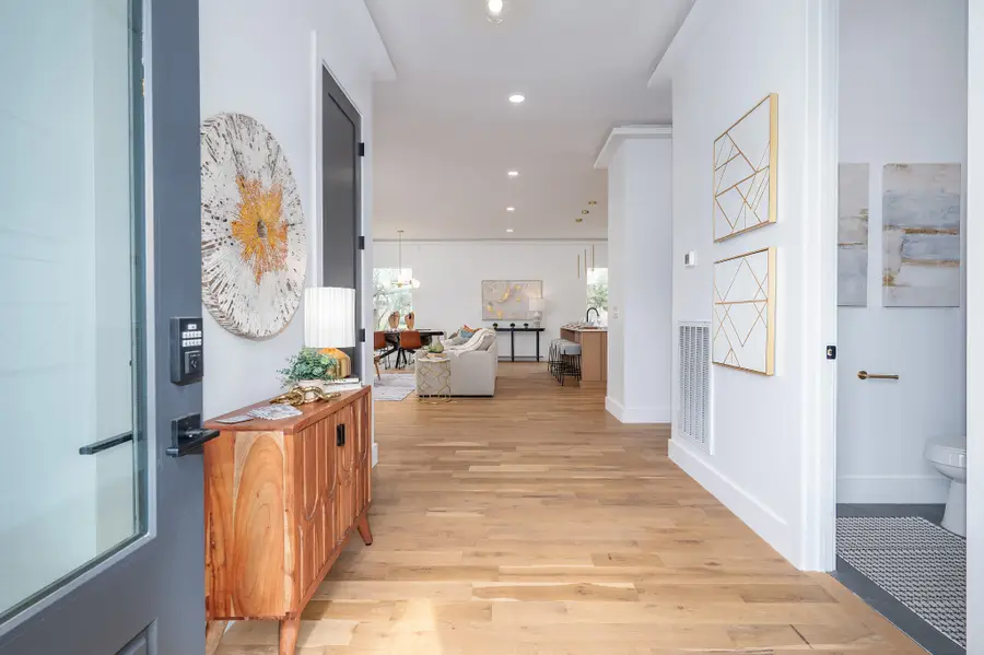 1001 Glenview Dr, Nashville, TN 37206 - #2