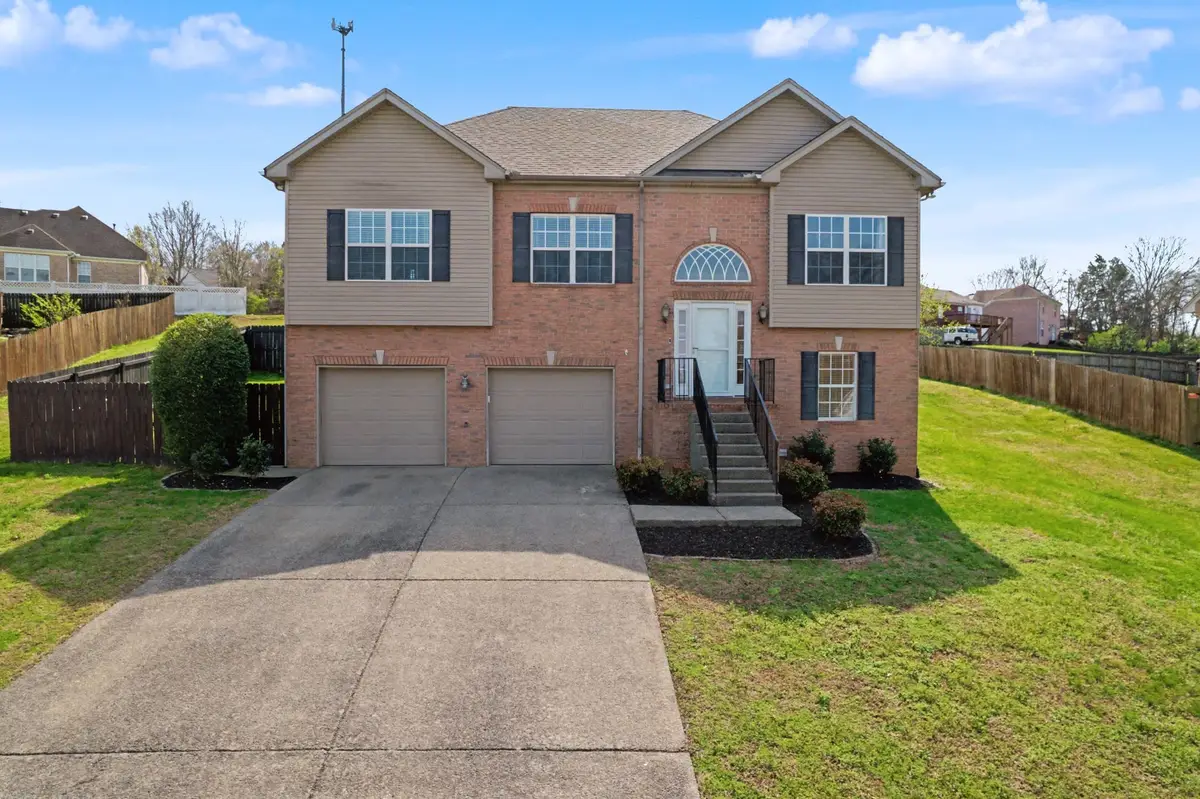105 Buckhaven Ct, Hendersonville, TN 37075 - #1