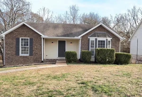 3116 Larson Ln, Clarksville, TN 37043
