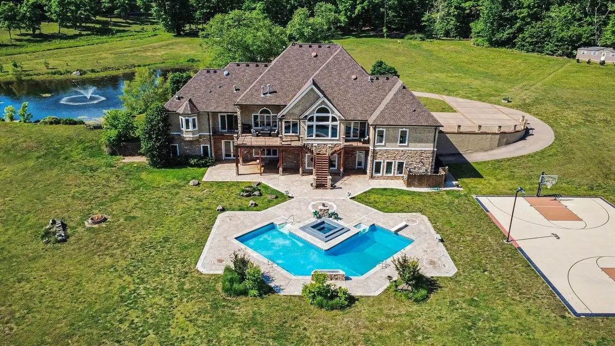 7699 N County Line Rd, Fairview, TN 37062 - #1