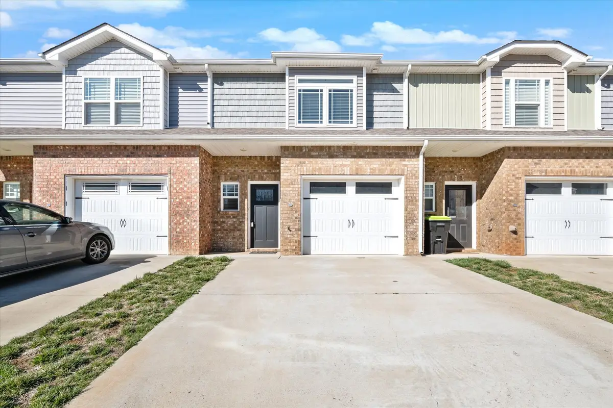 314 Fallow Cir, Clarksville, TN 37040 - #1