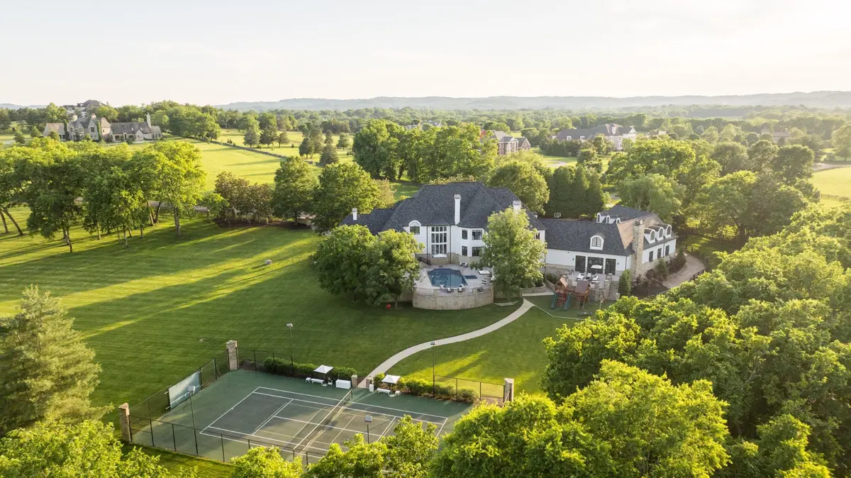 2410 Hidden River Ln, Franklin, TN 37069 - #1