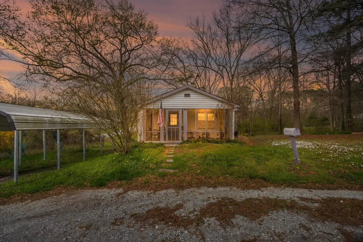 506 Chestnut Street, La Fayette, GA 30728 - #1