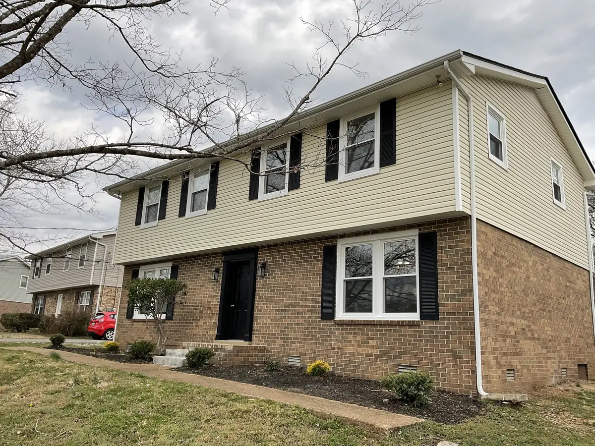 760 Mcpherson Dr, Nashville, TN 37221 - #1