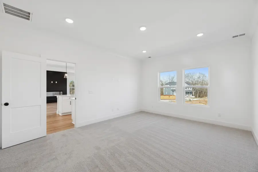 3204 Gravity Dr, Columbia, TN 38401 - #2