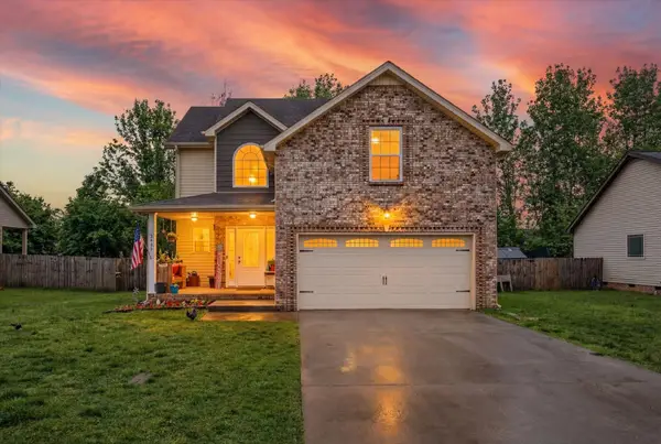 3462 Bradfield Dr, Clarksville, TN 37042