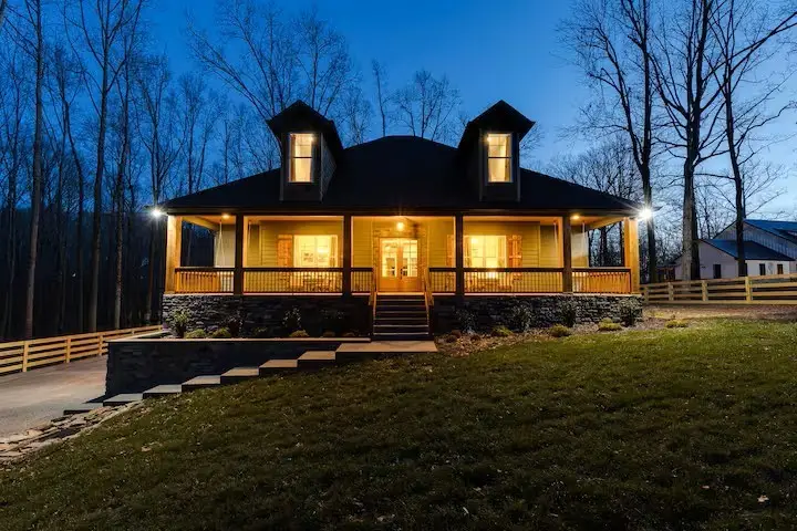 1073 Split Rail Cir, Kingston Springs, TN 37082 - #1