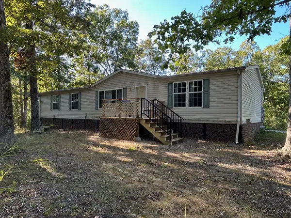 885 Sandys Camp Rd, Big Sandy, TN 38221