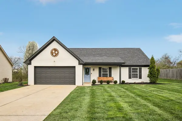 1049 Monticello Pl, Gallatin, TN 37066