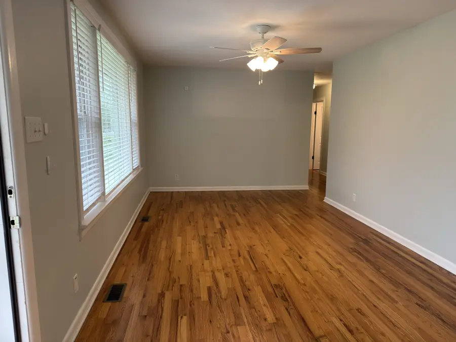 209 Old Trenton Rd, Clarksville, TN 37040 - #2