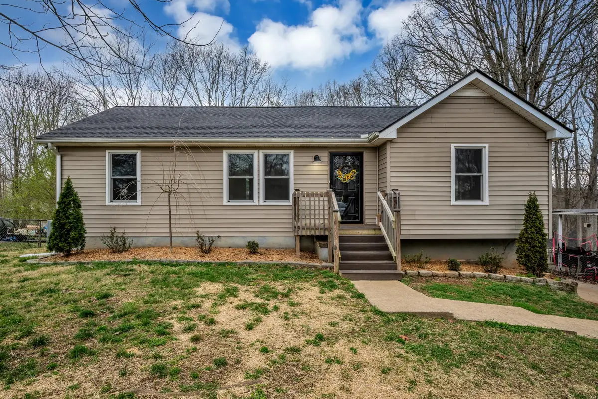 218 Quail Ct, Dickson, TN 37055 - #1