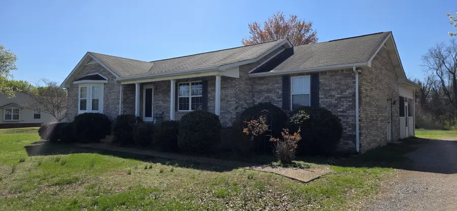 2004 Cody Dr, Lebanon, TN 37087 - #2