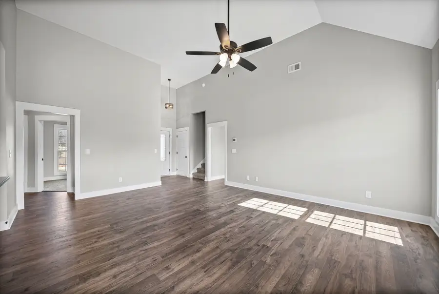 3039 Timberdale Dr, Clarksville, TN 37042 - #3