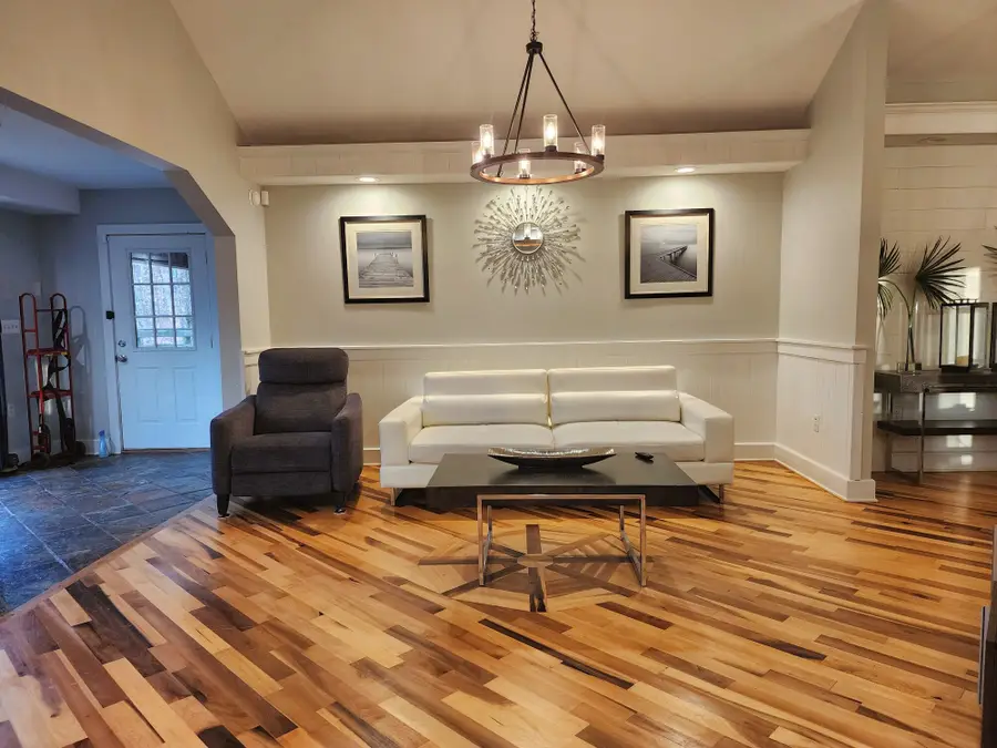 932 Hayes Rd, Lawrenceburg, TN 38464 - #3