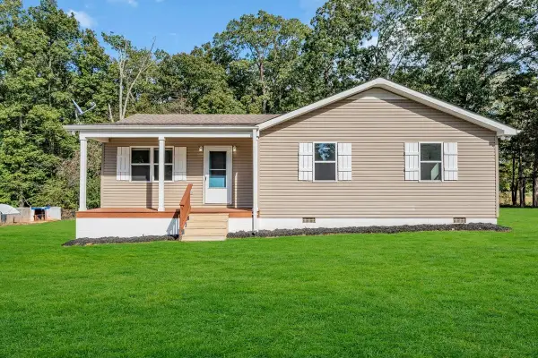 145 Michelle Ln, Winchester, TN 37398