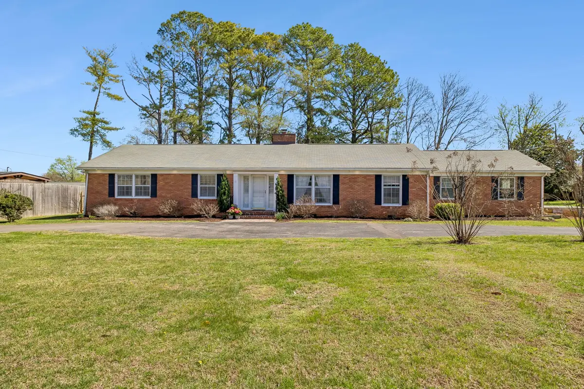 411 Apollo Dr, Murfreesboro, TN 37130 - #1