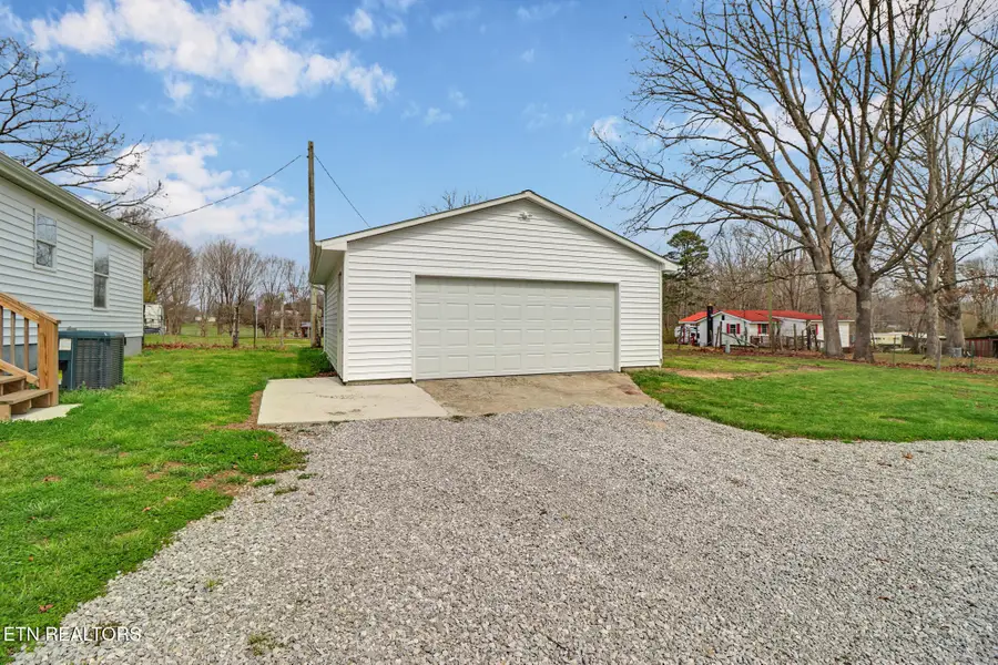 5421 S York Hwy, Grimsley, TN 38565 - #3