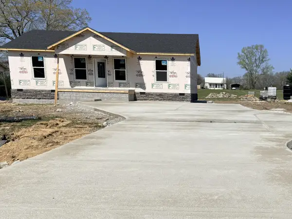 2315 E Lincoln St, Tullahoma, TN 37388