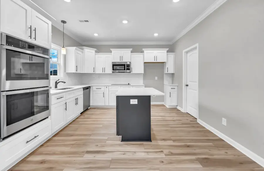 1026 Vendue Ave, Clarksville, TN 37042 - #3