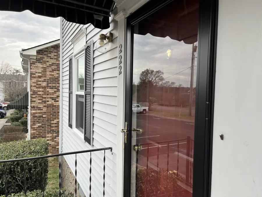 222 Edgewood Dr, Hendersonville, TN 37075 - #3