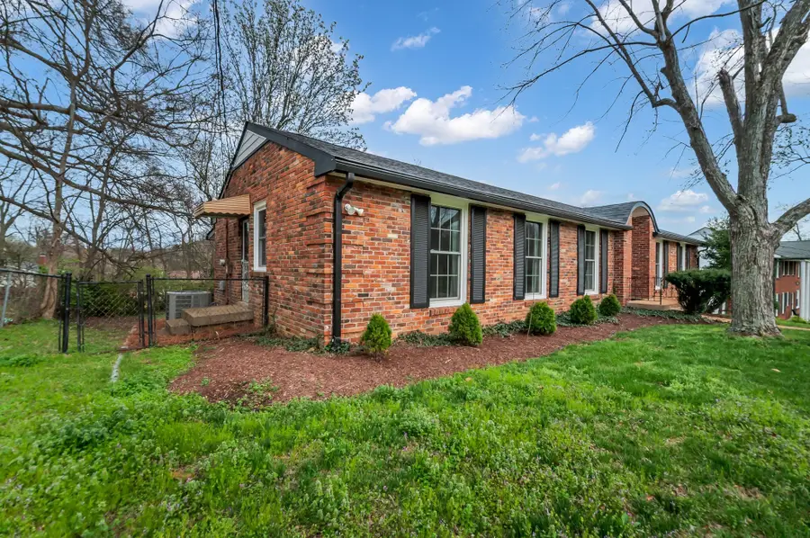 68 Vaughns Gap Rd, Nashville, TN 37205 - #3