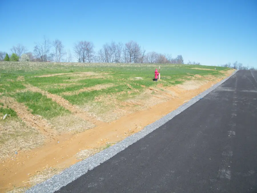 139 Daniel Lane, Westmoreland, TN 37186 - #3