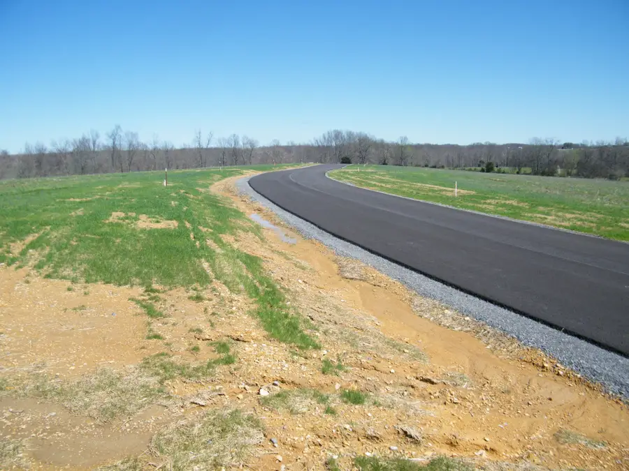 223 Daniel Lane, Westmoreland, TN 37186 - #2