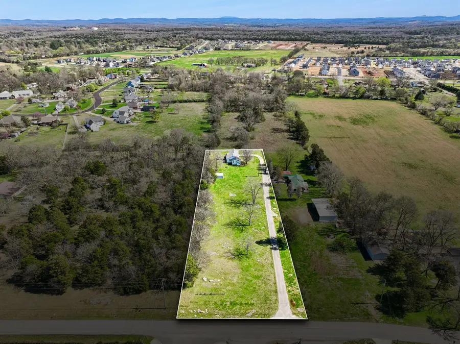 2992 Emery Rd, Murfreesboro, TN 37130 - #2