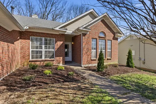 3625 Lake Towne Dr, Antioch, TN 37013