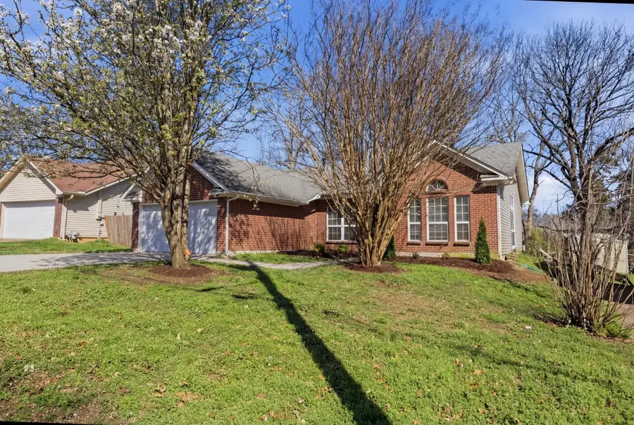 3625 Lake Towne Dr, Antioch, TN 37013 - #2