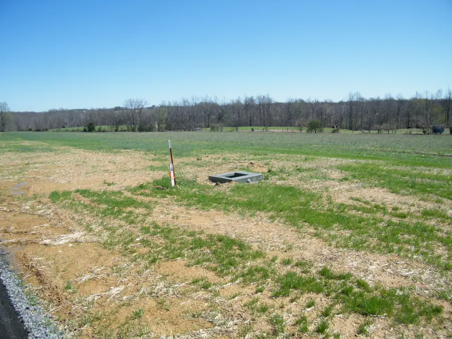 220 Daniel Lane, Westmoreland, TN 37186 - #2