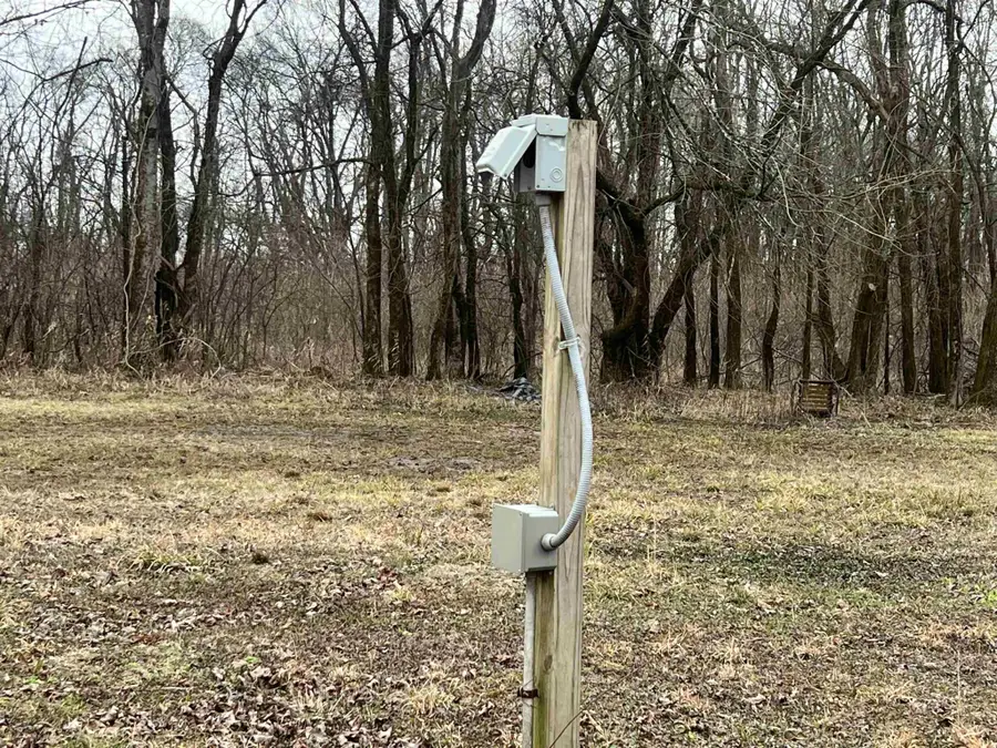 825 Towboat Ln, Adamsville, TN 38310 - #2