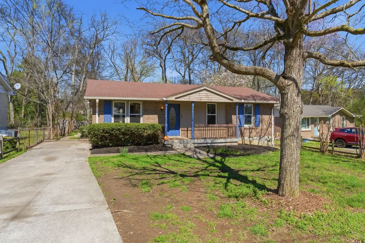 153 Cline Ave, Hendersonville, TN 37075 - #1