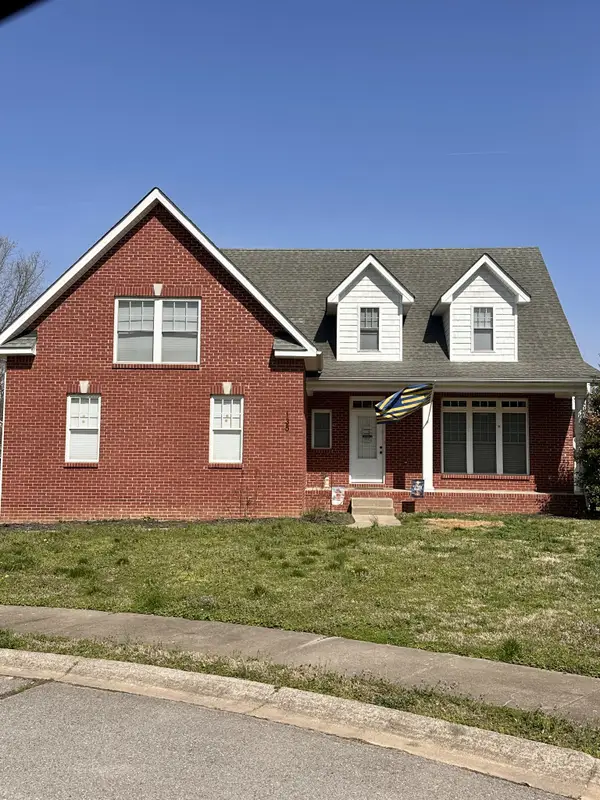 135 Weymouth Ct, Clarksville, TN 37043