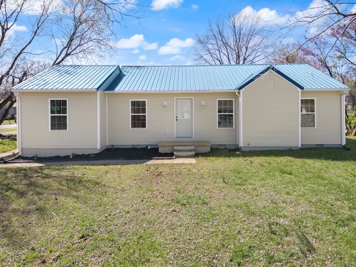 1401 Barberry Pl, Hopkinsville, KY 42240 - #1