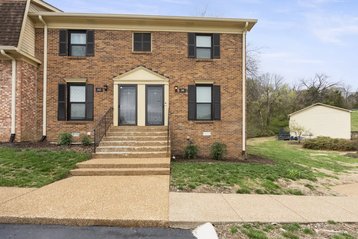 741 Fox Ridge Dr, Brentwood, TN 37027 - #1