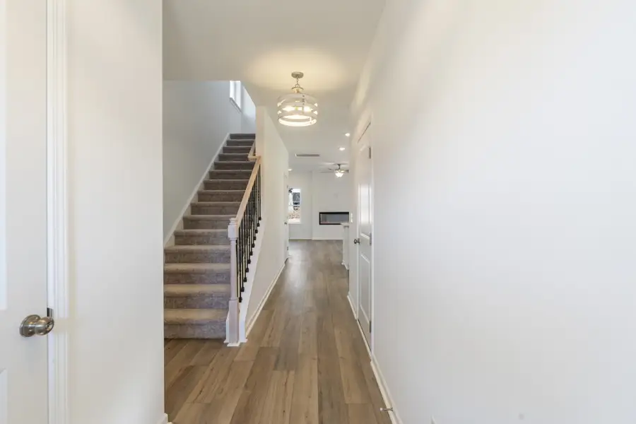 869 Ridgefield Way, Clarksville, TN 37042 - #2