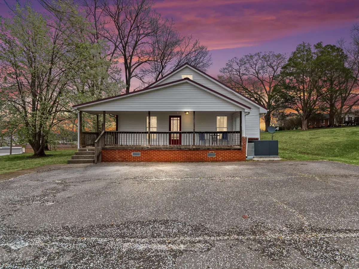 110 Dotson Ln, Winchester, TN 37398 - #1