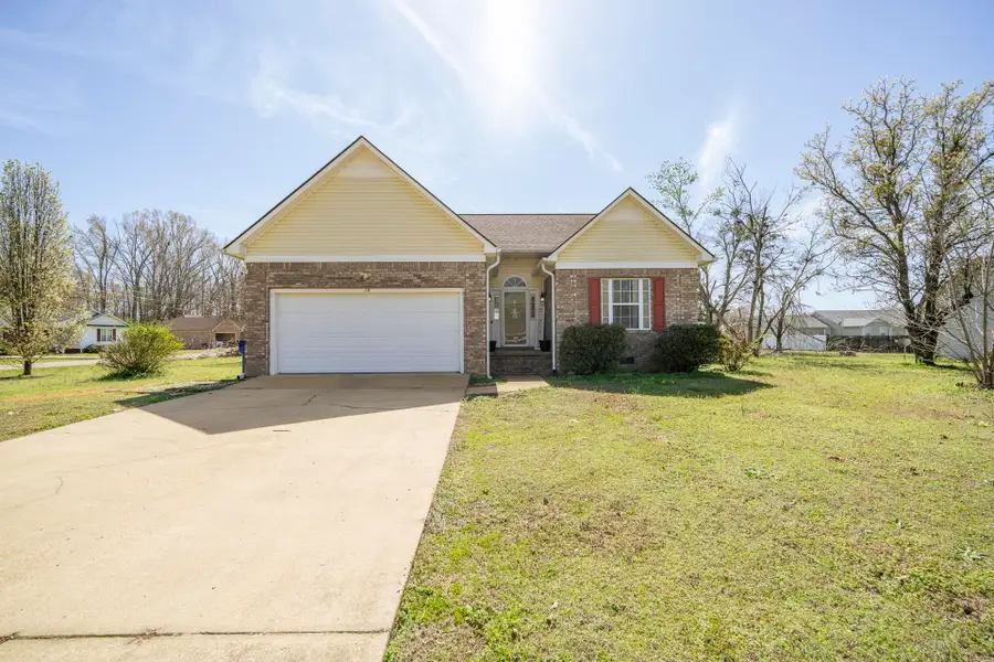 15 Bluebell Cv, Savannah, TN 38372 - #3