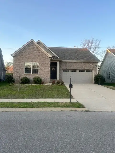 1084 Westgate Dr, Gallatin, TN 37066 - #1