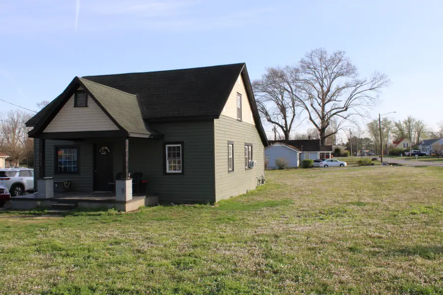 321 W Short St, Manchester, TN 37355 - #2