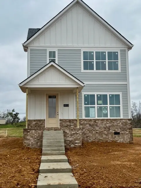 1813 Flatwaters Street, Spring Hill, TN 37174