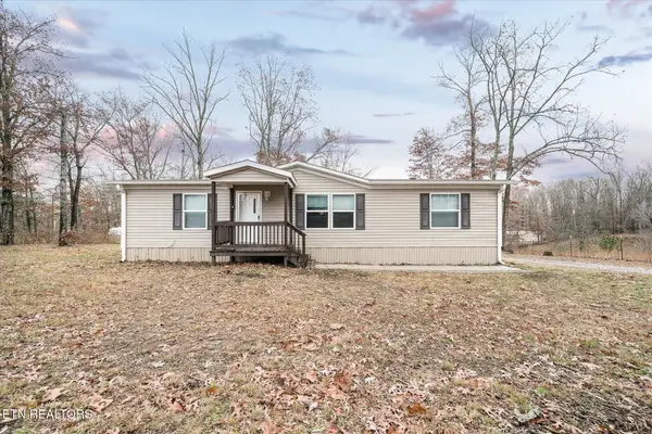 124 Foxwood Drive, Crossville, TN 38571
