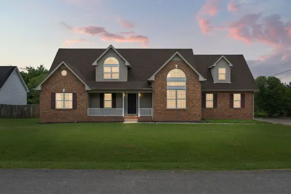 108 Smotherman Ct, Murfreesboro, TN 37129